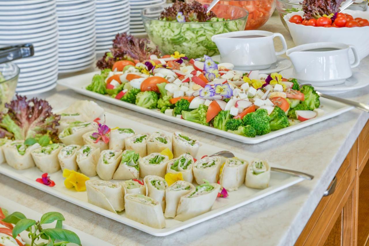 Hotel Mona Lisa Wellness & Spa Kołobrzeg Kültér fotó